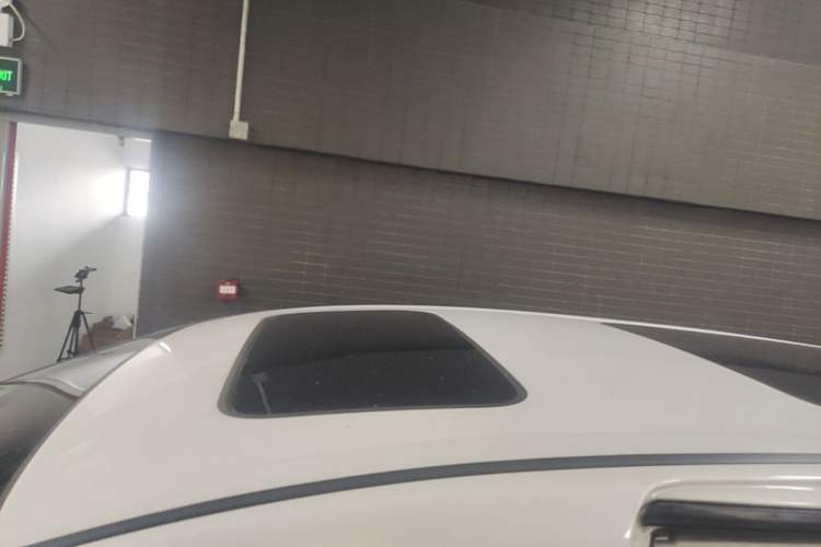 Used Honda Elysion 2016 2.4L Comfort Edition Roof