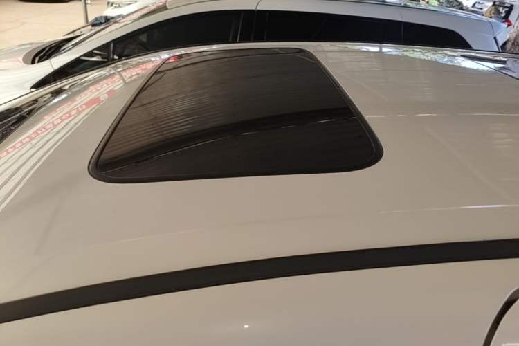 Used Honda Elysion 2016 2.4L Style Edition Roof