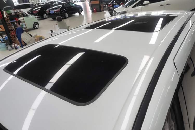 Used Honda Elysion 2016 2.4L Luxury Edition Roof