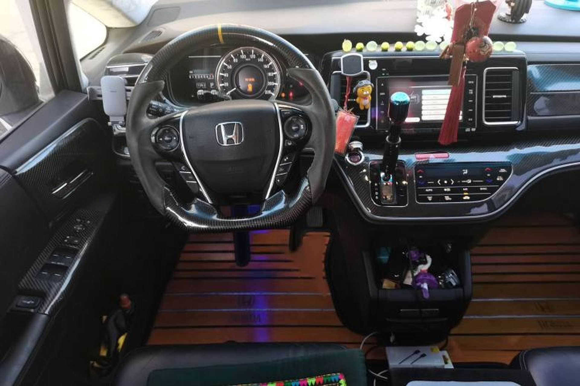Used Honda Elysion 2016 2.4L Supreme Edition Steering Wheel