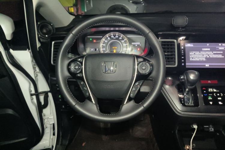 Used Honda Elysion 2016 2.4L Luxury Edition Steering Wheel