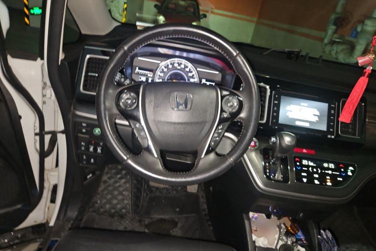 Used Honda Elysion 2016 2.4L Supreme Edition Steering Wheel