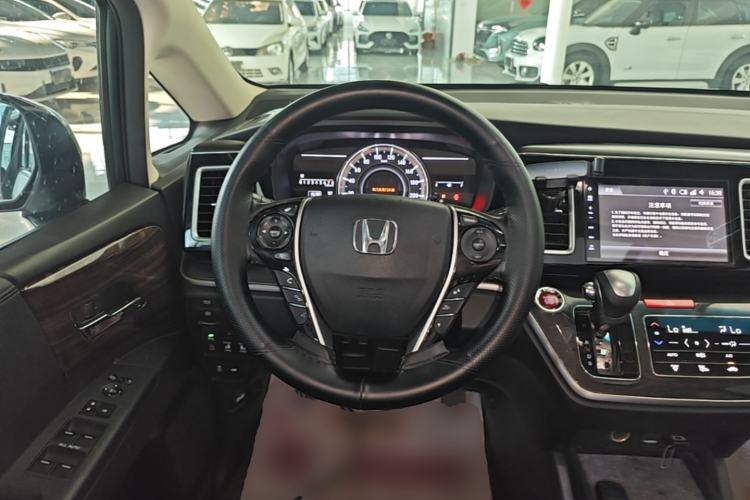 Used Honda Elysion 2016 2.4L Luxury Edition Steering Wheel