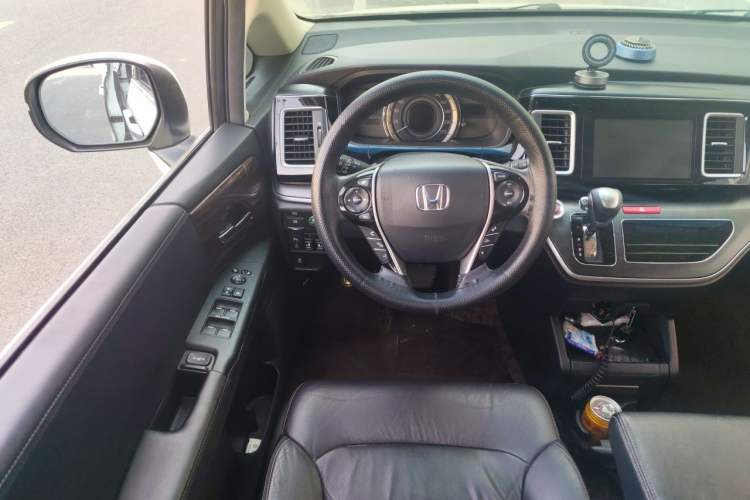Used Honda Elysion 2016 2.4L Luxury Edition Steering Wheel