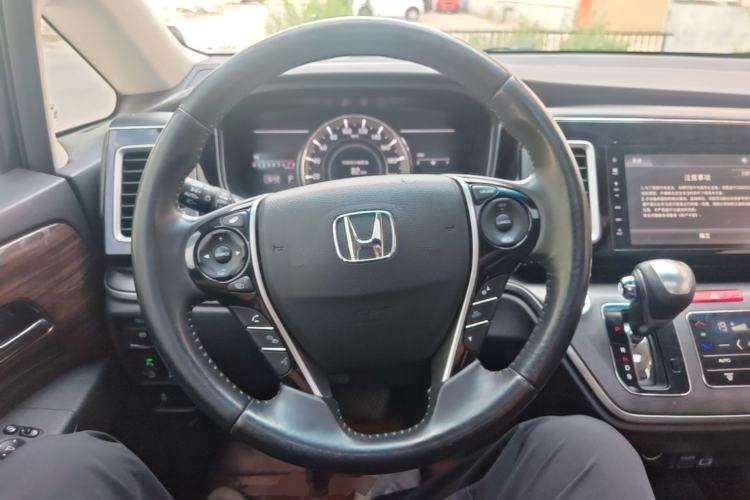 Used Honda Elysion 2016 2.4L Luxury Edition Steering Wheel