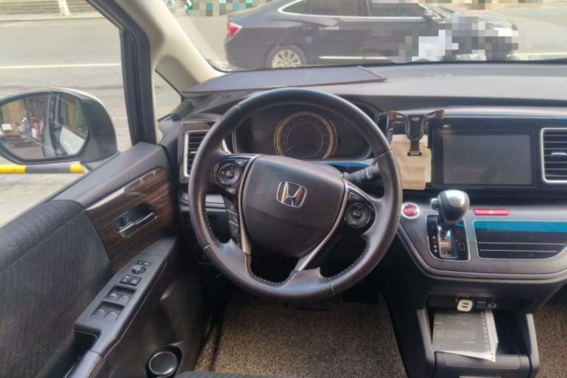 Used Honda Elysion 2016 2.4L Comfort Edition Steering Wheel