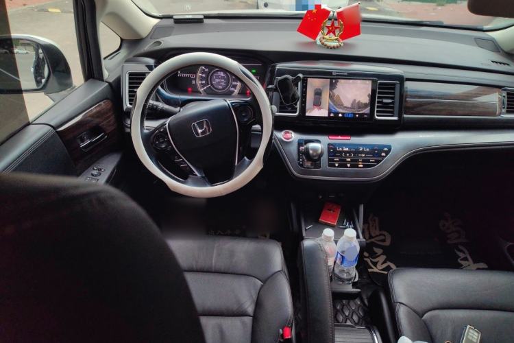 Used Honda Elysion 2016 2.4L Style Edition Steering Wheel