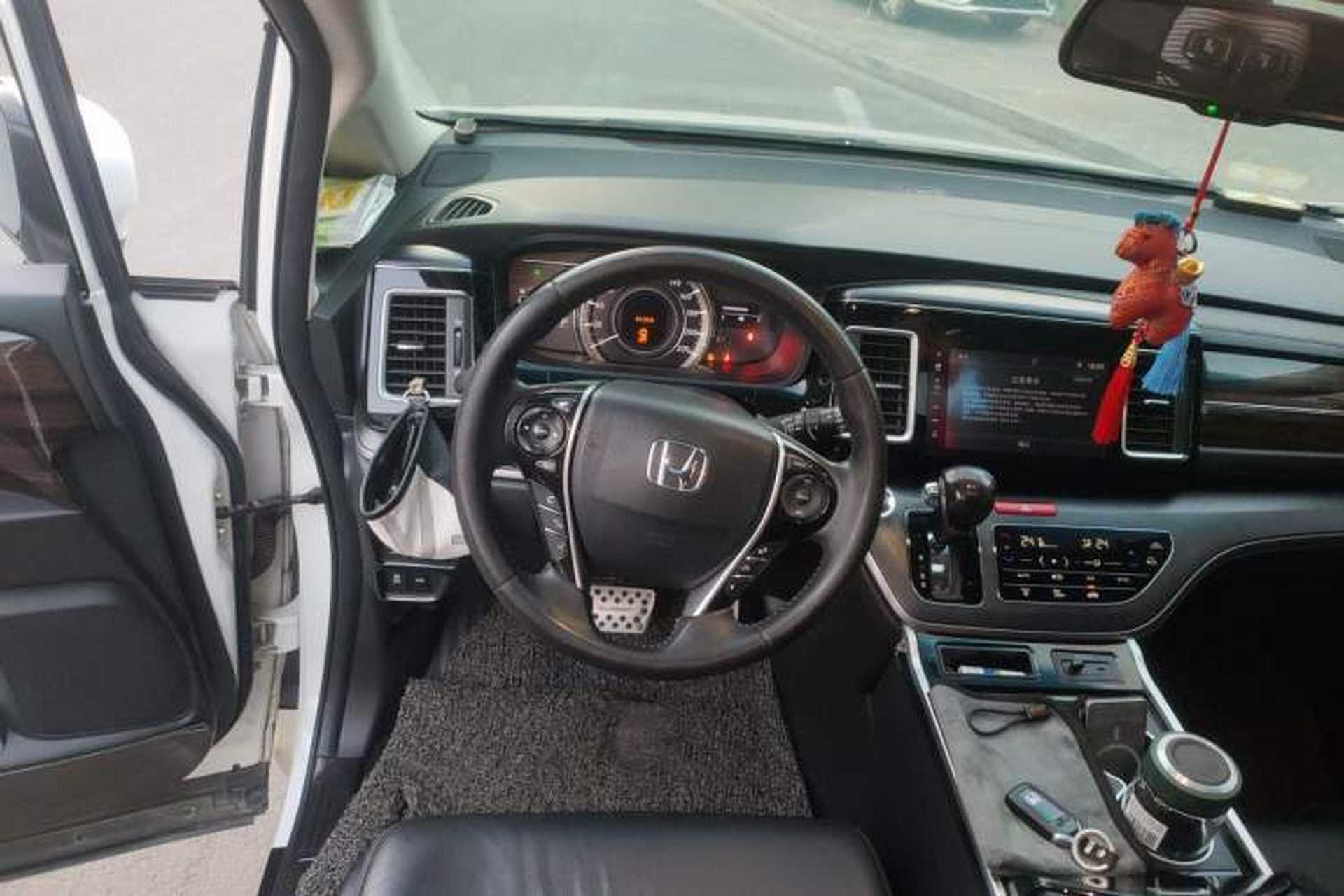 Used Honda Elysion 2016 2.4L Luxury Edition Steering Wheel