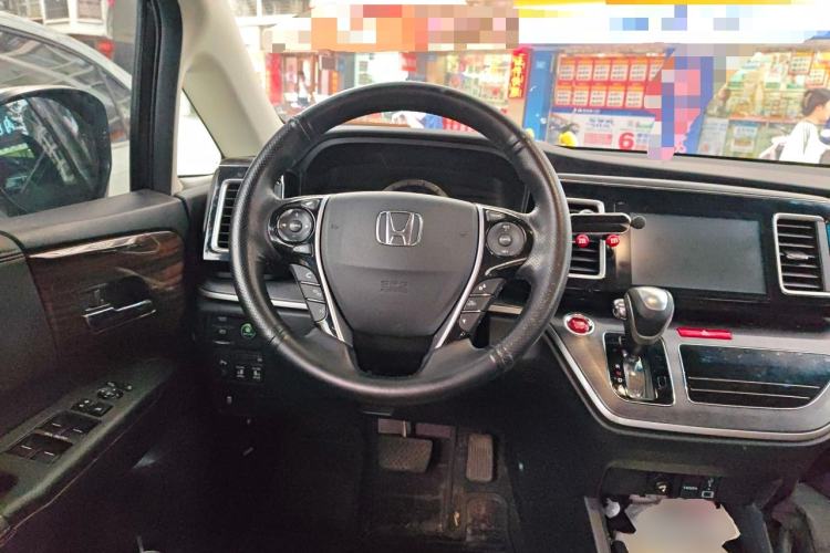 Used Honda Elysion 2016 2.4L Luxury Edition Steering Wheel