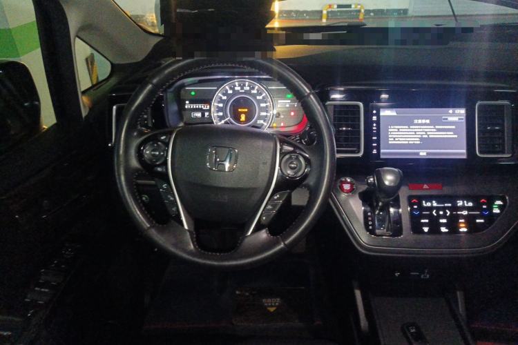 Used Honda Elysion 2016 2.4L Style Edition Steering Wheel