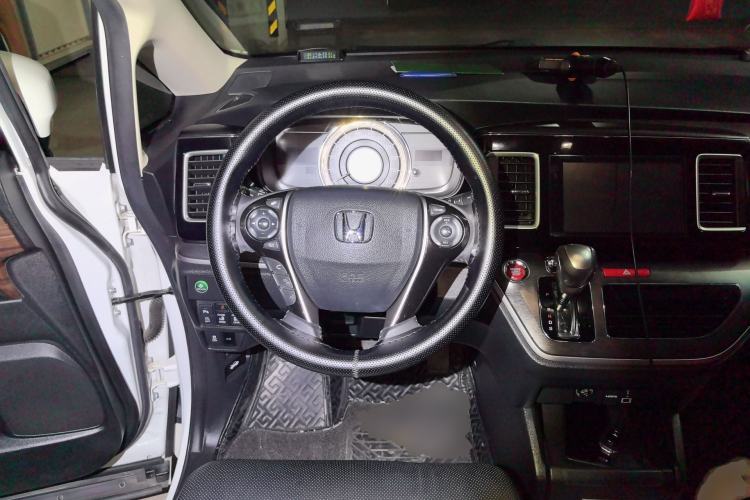 Used Honda Elysion 2016 2.4L Comfort Edition Steering Wheel