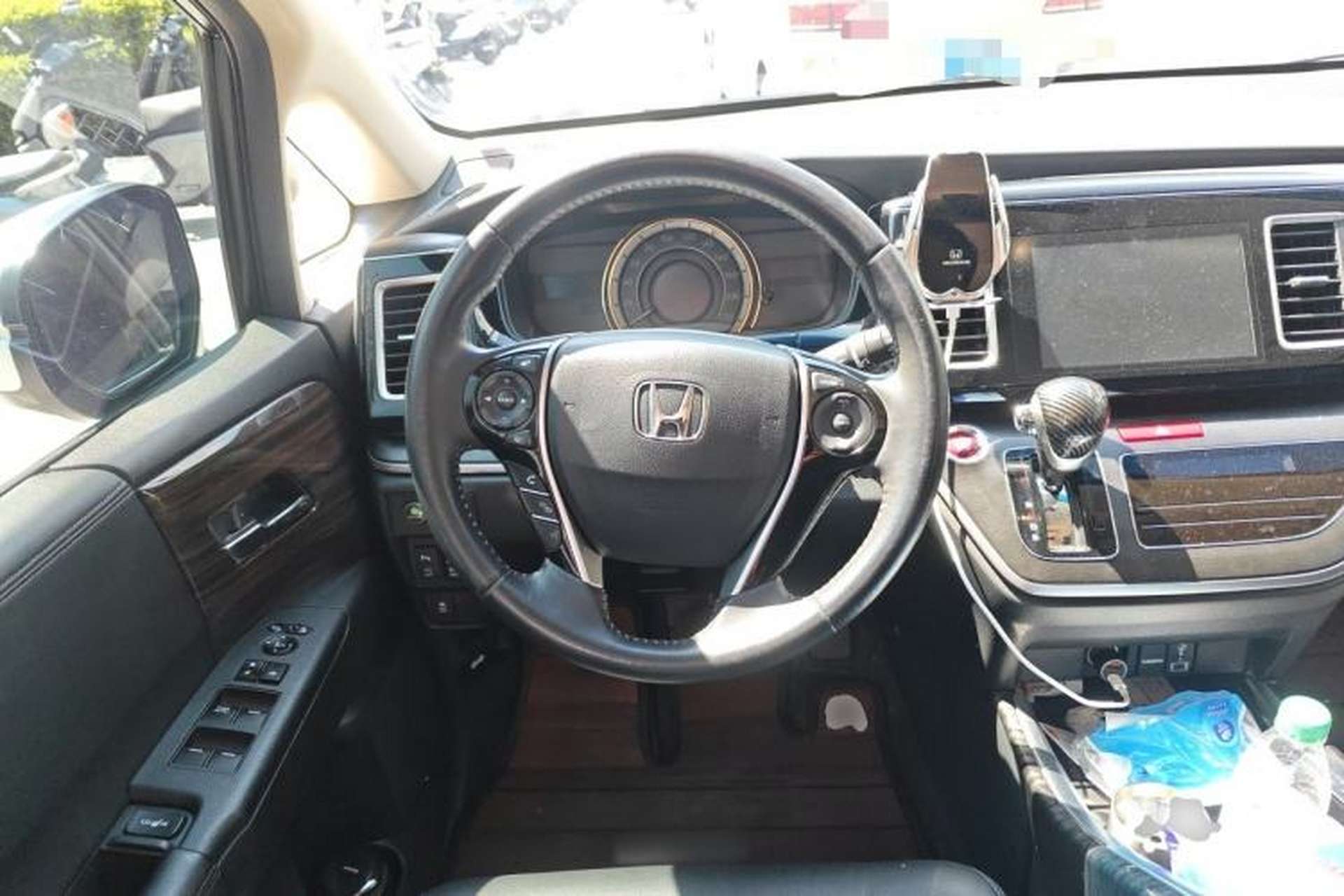 Used Honda Elysion 2016 2.4L Style Edition Steering Wheel