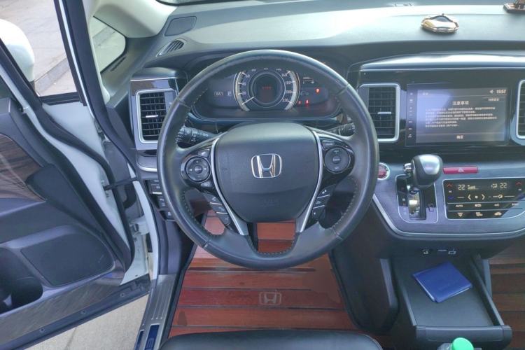 Used Honda Elysion 2016 2.4L Luxury Edition Steering Wheel