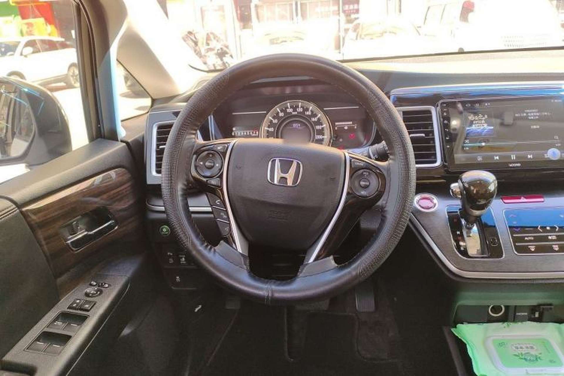 Used Honda Elysion 2016 2.4L Style Edition Steering Wheel