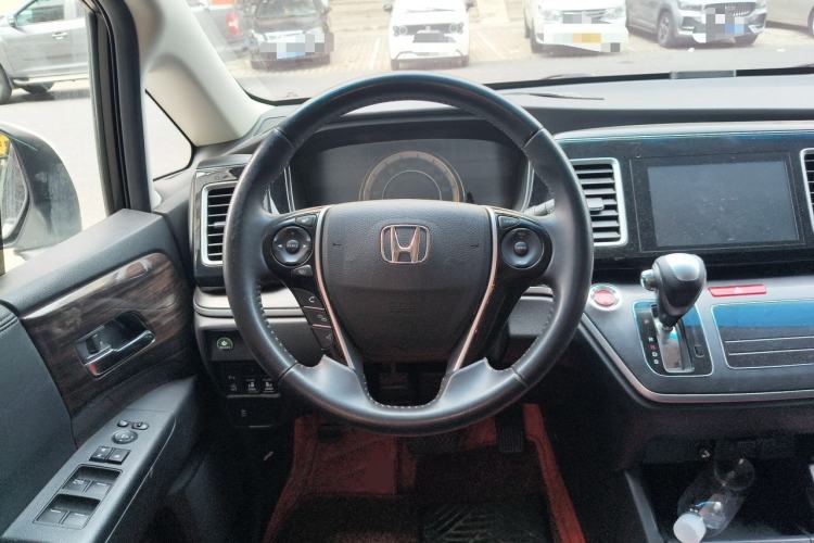 Used Honda Elysion 2016 2.4L Style Edition Steering Wheel