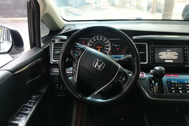 Used Honda Elysion 2016 2.4L Supreme Edition Steering Wheel
