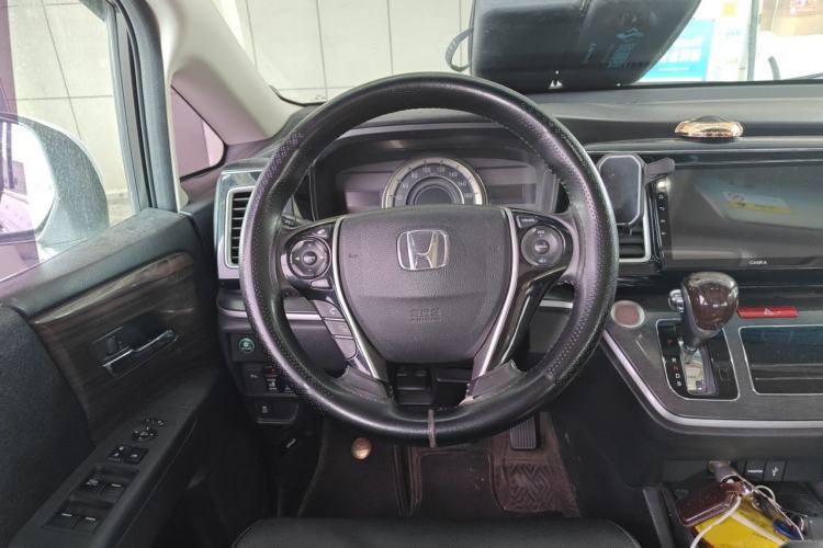 Used Honda Elysion 2016 2.4L Comfort Edition Steering Wheel