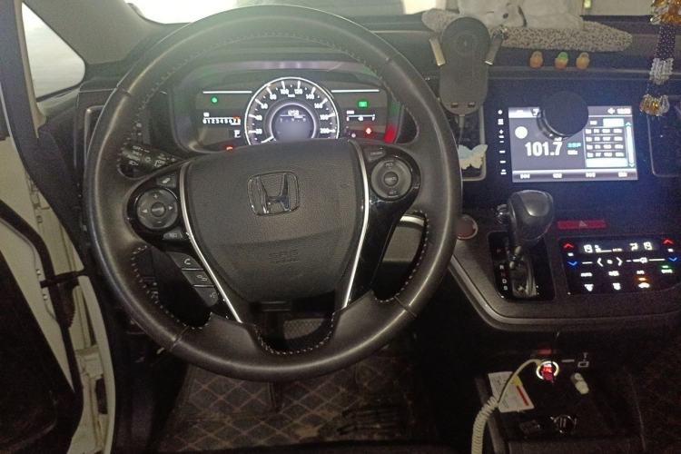 Used Honda Elysion 2016 2.4L Comfort Edition Steering Wheel