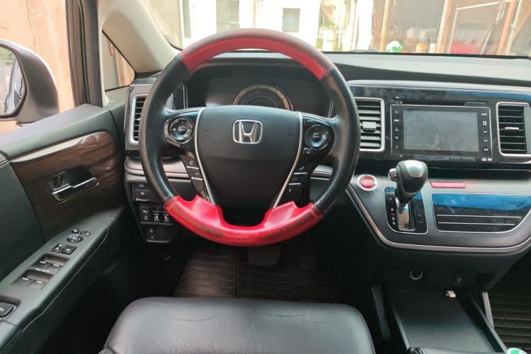 Used Honda Elysion 2016 2.4L Supreme Edition Steering Wheel