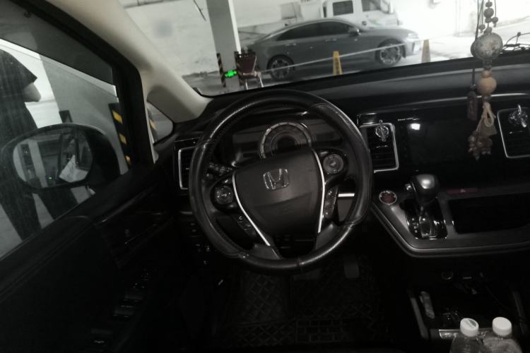 Used Honda Elysion 2016 2.4L Luxury Edition Steering Wheel