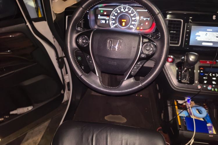Used Honda Elysion 2016 2.4L Supreme Edition Steering Wheel