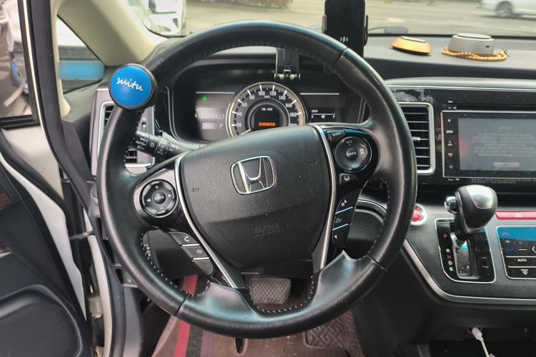 Used Honda Elysion 2016 2.4L Supreme Edition Steering Wheel