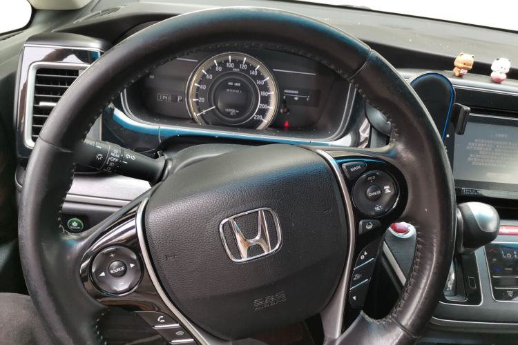 Used Honda Elysion 2016 2.4L Supreme Edition Steering Wheel