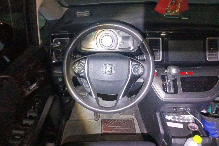 Used Honda Elysion 2016 2.4L Style Edition Steering Wheel