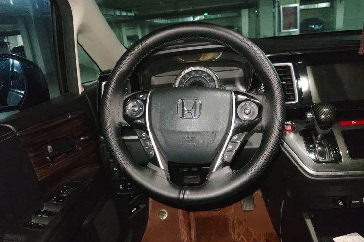 Used Honda Elysion 2016 2.4L Luxury Edition Steering Wheel