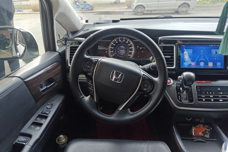 Used Honda Elysion 2016 2.4L Style Edition Steering Wheel