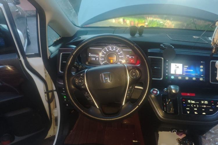 Used Honda Elysion 2016 2.4L Luxury Edition Steering Wheel
