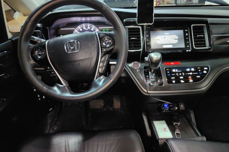 Used Honda Elysion 2016 2.4L Supreme Edition Steering Wheel