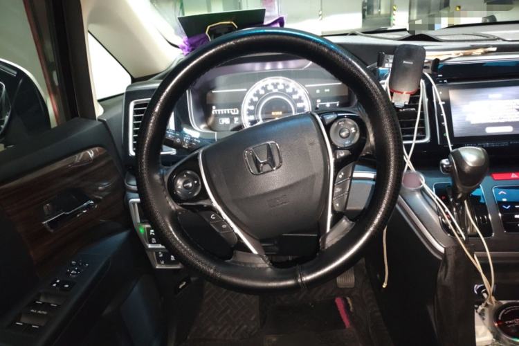 Used Honda Elysion 2016 2.4L Supreme Edition Steering Wheel