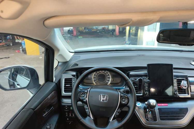 Used Honda Elysion 2016 2.4L Luxury Edition Steering Wheel