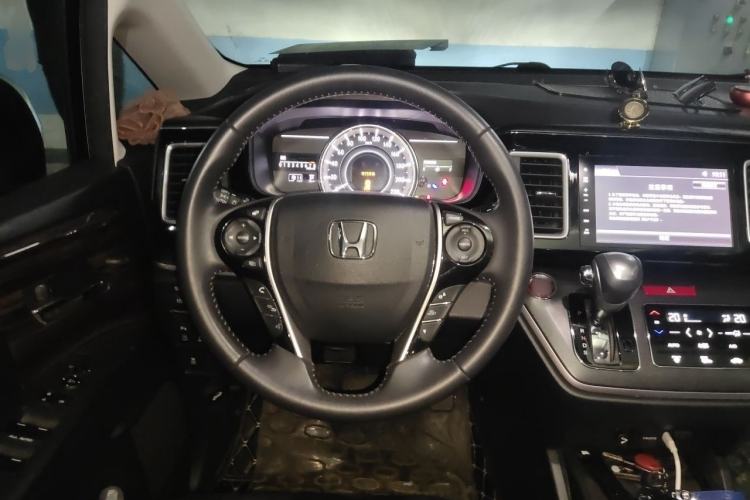 Used Honda Elysion 2016 2.4L Luxury Edition Steering Wheel