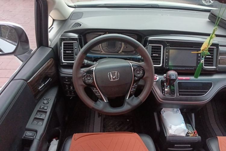 Used Honda Elysion 2016 2.4L Supreme Edition Steering Wheel