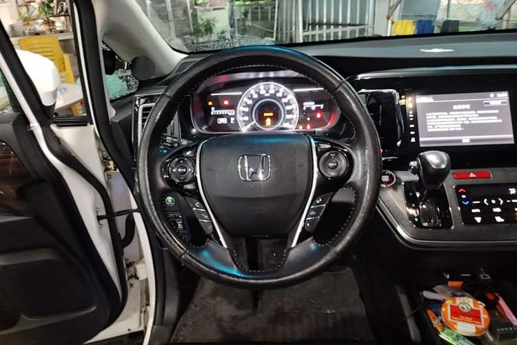 Used Honda Elysion 2016 2.4L Luxury Edition Steering Wheel