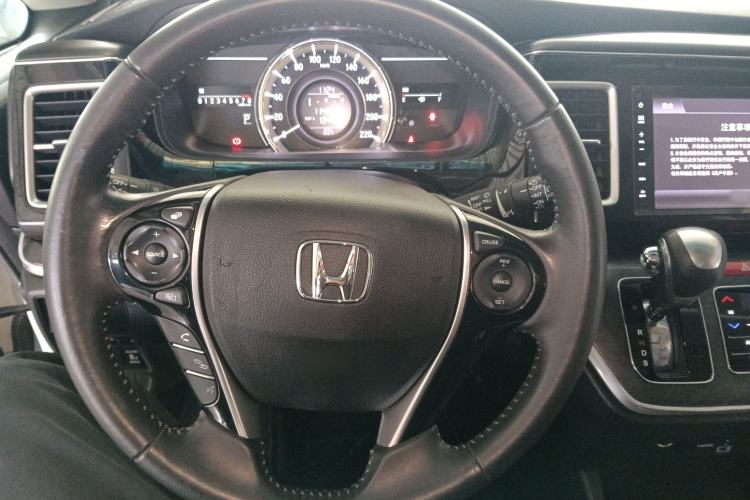 Used Honda Elysion 2016 2.4L Style Edition Steering Wheel