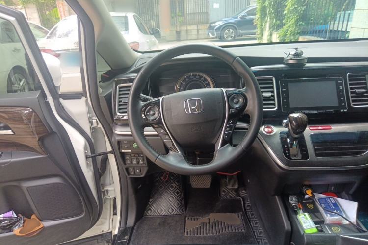 Used Honda Elysion 2016 2.4L Supreme Edition Steering Wheel