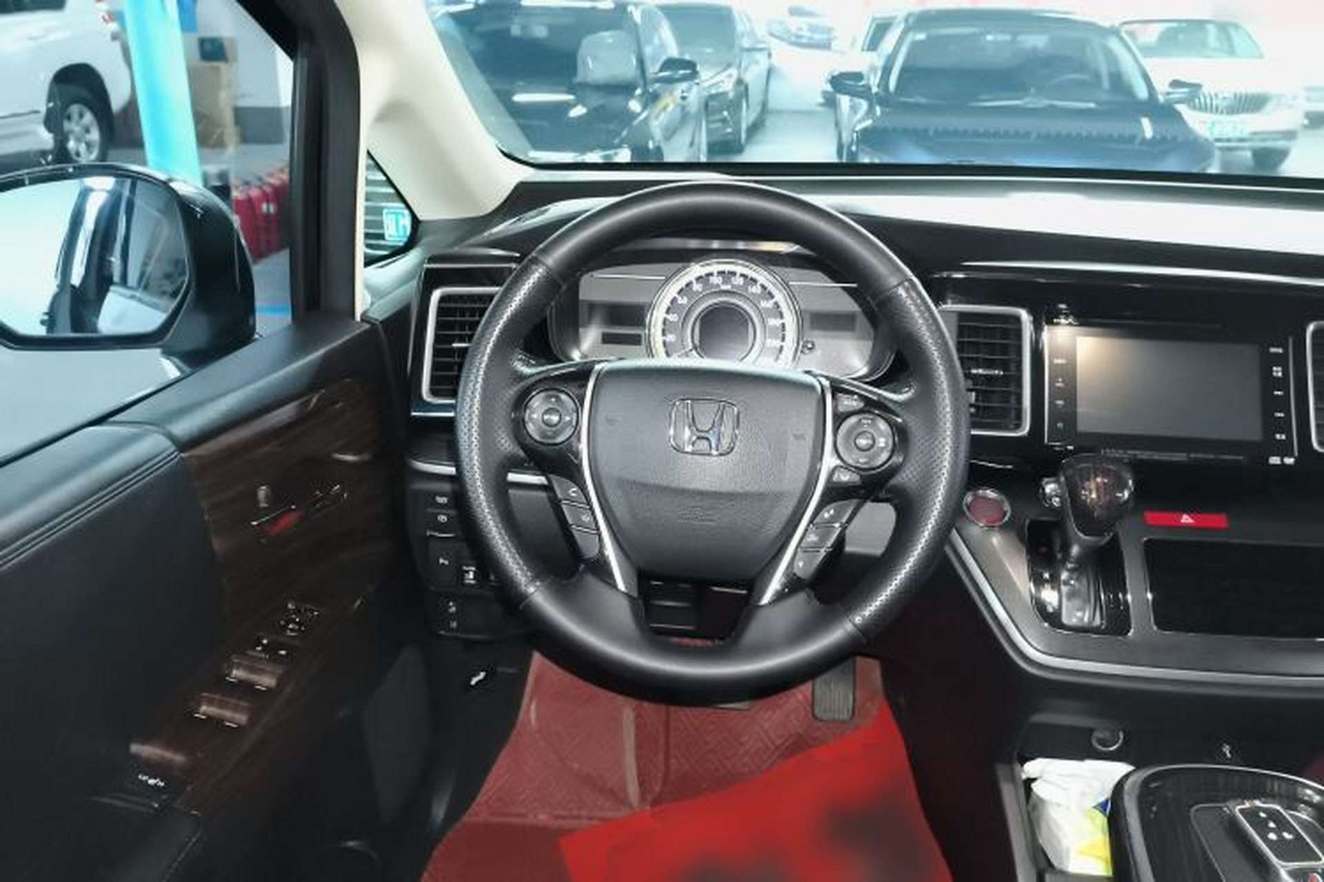 Used Honda Elysion 2016 2.4L Supreme Edition Steering Wheel
