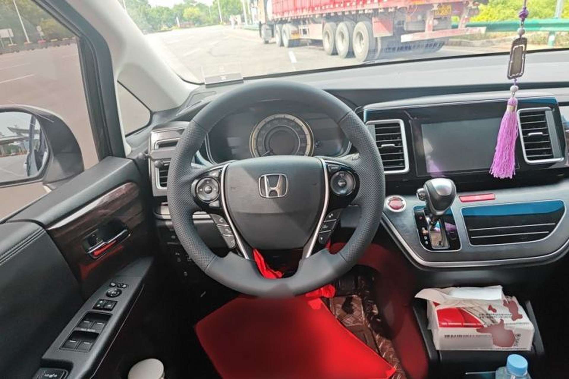 Used Honda Elysion 2016 2.4L Luxury Edition Steering Wheel
