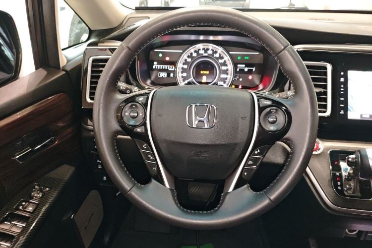Used Honda Elysion 2016 2.4L Luxury Edition Steering Wheel