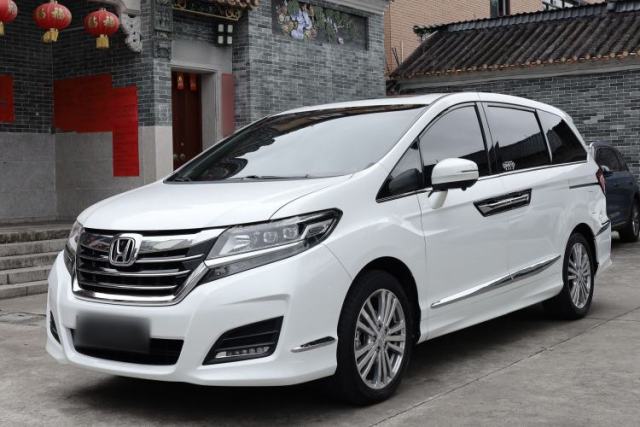 Used Honda Elysion 2016 2.4L Style Edition