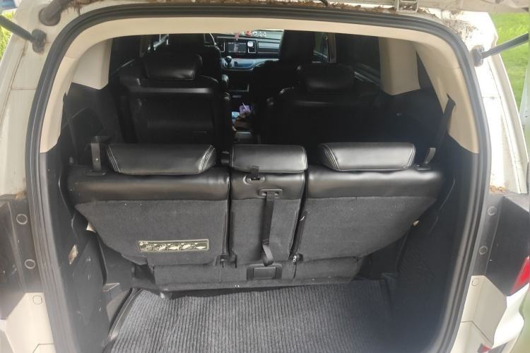 Used Honda Elysion 2016 2.4L Classic Edition Trunk