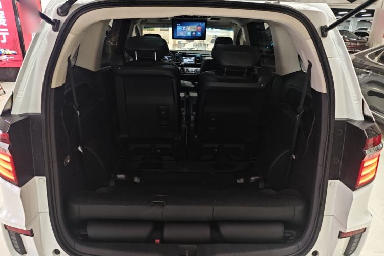 Used Honda Elysion 2016 2.4L Comfort Edition Trunk