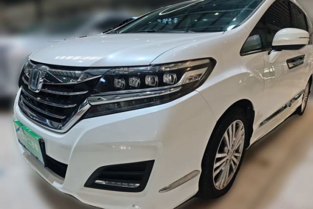 Honda Elysion 2016 2.4L Supreme Edition usata