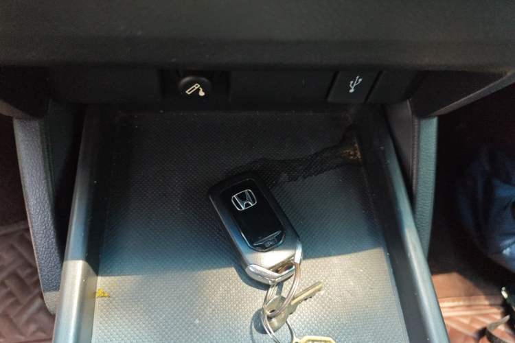 Used Honda Elysion 2016 2.4L Supreme Edition Vehicle Key