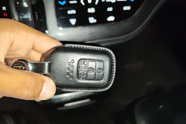 Used Honda Elysion 2016 2.4L Supreme Edition Vehicle Key