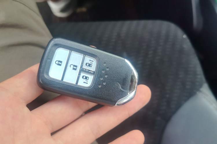 Used Honda Elysion 2016 2.4L Comfort Edition Vehicle Key