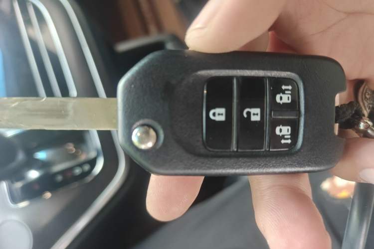 Used Honda Elysion 2016 2.4L Classic Edition Vehicle Key